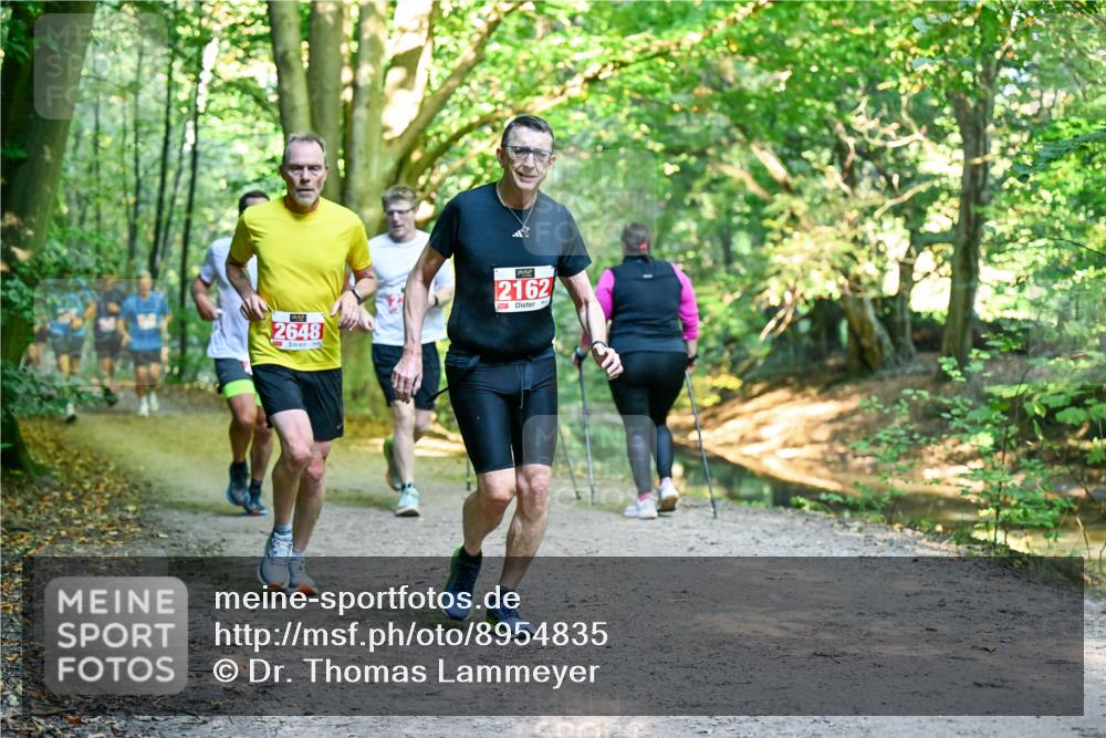 28.09.2025 - 33. Volkslauf durch das schöne Alstertal Dr. Thomas Lammeyer http://msf.ph/oto/8954835 28.09.2025 10:39:56 Laufen 2648, 2162 meine-sportfotos.de
