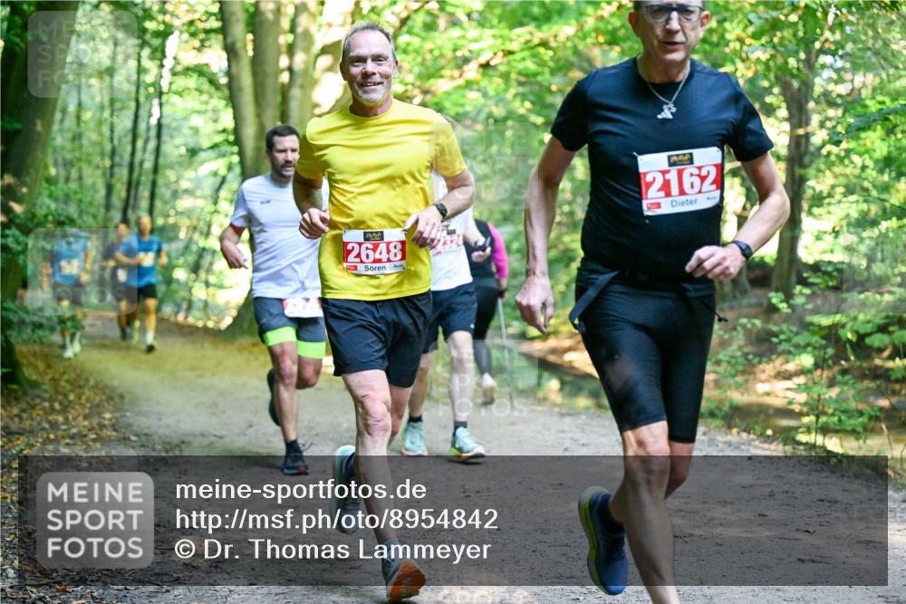 28.09.2025 - 33. Volkslauf durch das schöne Alstertal Dr. Thomas Lammeyer http://msf.ph/oto/8954842 28.09.2025 10:39:57 Laufen 2648, 2, 2162 meine-sportfotos.de