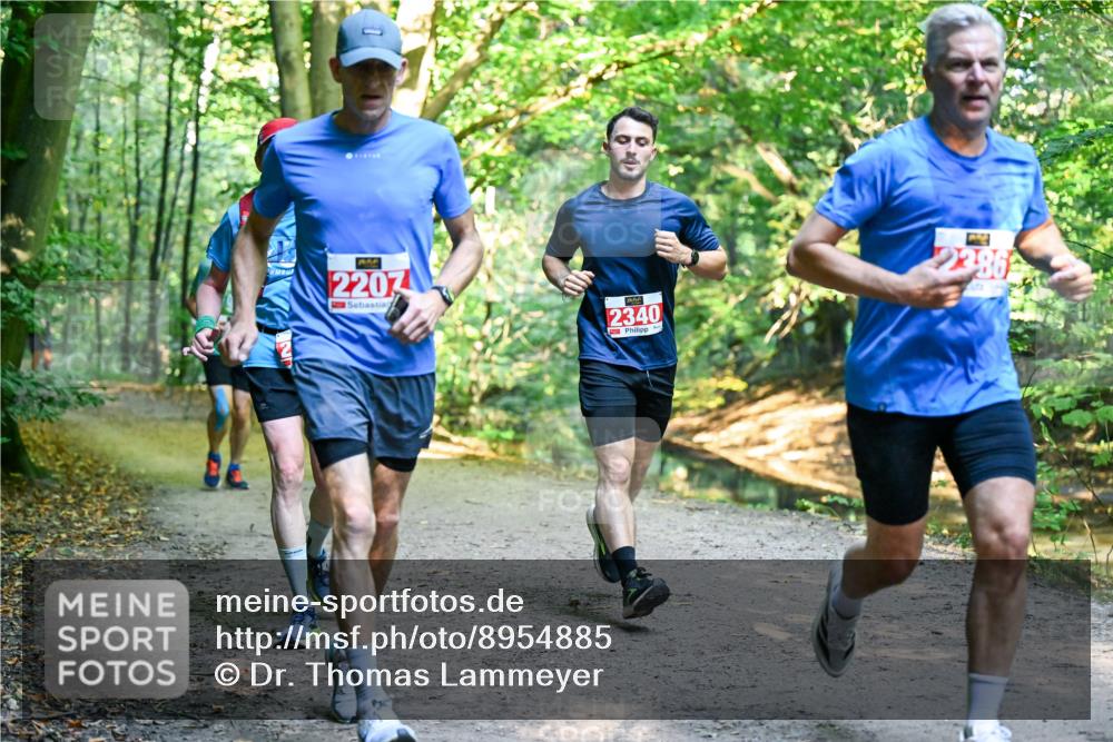 28.09.2025 - 33. Volkslauf durch das schöne Alstertal Dr. Thomas Lammeyer http://msf.ph/oto/8954885 28.09.2025 10:40:03 Laufen 2207, 2340, 2386 meine-sportfotos.de