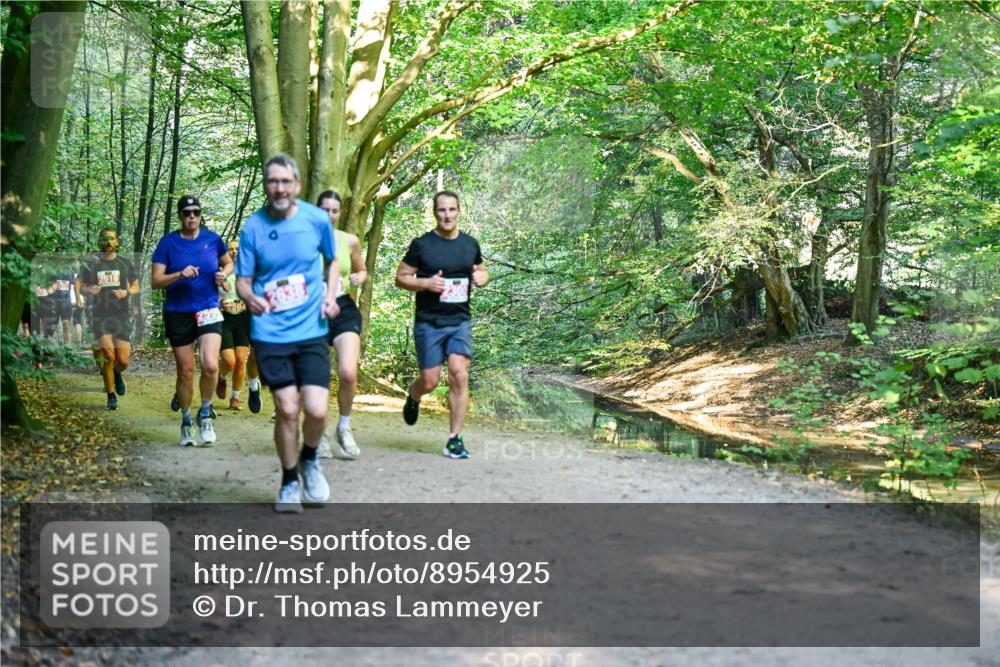 28.09.2025 - 33. Volkslauf durch das schöne Alstertal Dr. Thomas Lammeyer http://msf.ph/oto/8954925 28.09.2025 10:40:11 Laufen 2516 meine-sportfotos.de