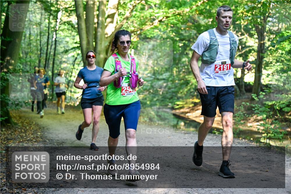 28.09.2025 - 33. Volkslauf durch das schöne Alstertal Dr. Thomas Lammeyer http://msf.ph/oto/8954984 28.09.2025 10:40:22 Laufen 2540, 2191 meine-sportfotos.de