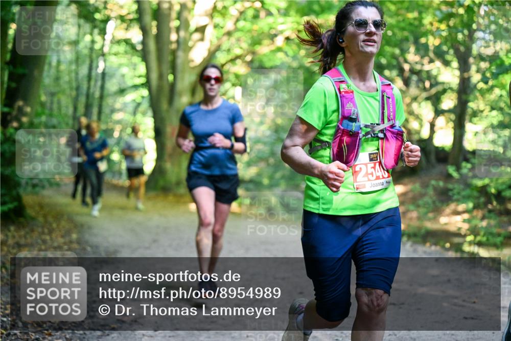 28.09.2025 - 33. Volkslauf durch das schöne Alstertal Dr. Thomas Lammeyer http://msf.ph/oto/8954989 28.09.2025 10:40:23 Laufen 254 meine-sportfotos.de