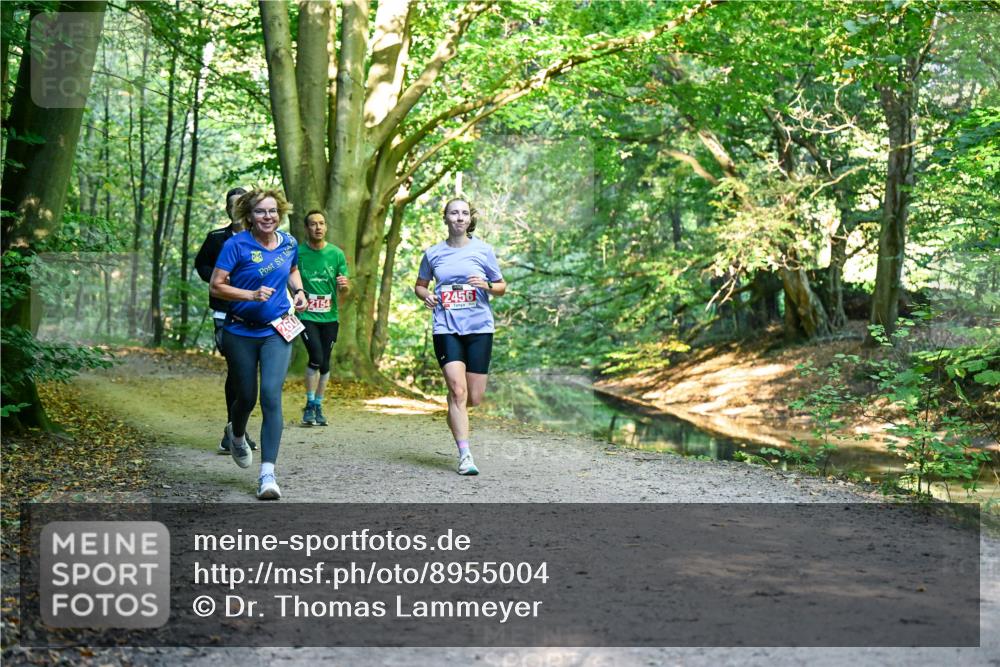 28.09.2025 - 33. Volkslauf durch das schöne Alstertal Dr. Thomas Lammeyer http://msf.ph/oto/8955004 28.09.2025 10:40:26 Laufen 2154, 2456 meine-sportfotos.de