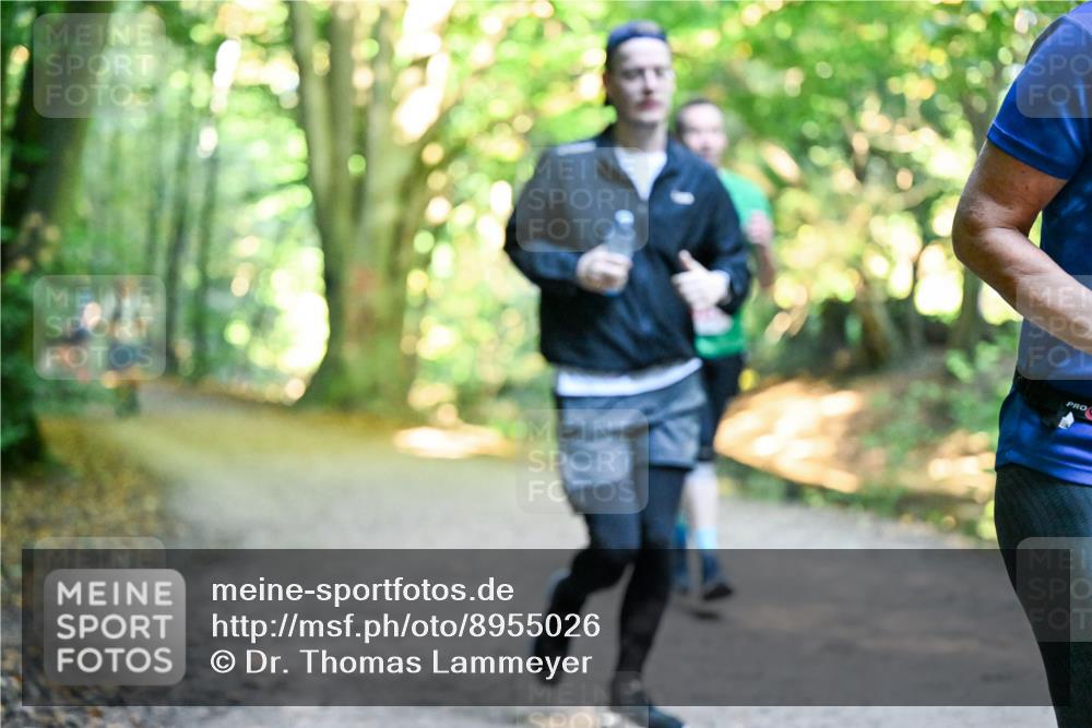 28.09.2025 - 33. Volkslauf durch das schöne Alstertal Dr. Thomas Lammeyer http://msf.ph/oto/8955026 28.09.2025 10:40:29 Laufen  meine-sportfotos.de