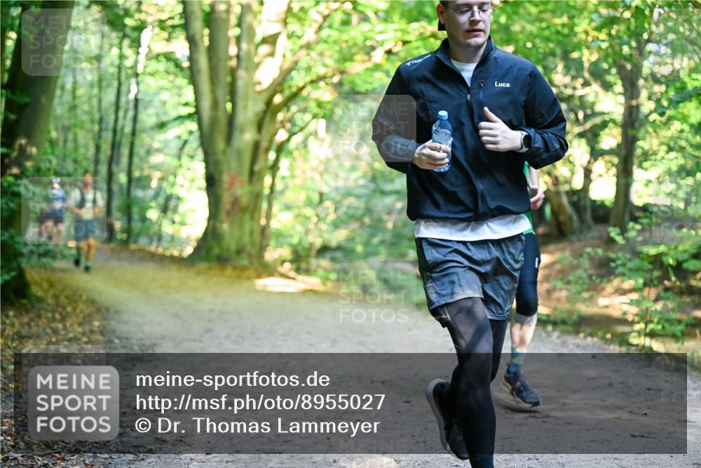 28.09.2025 - 33. Volkslauf durch das schöne Alstertal Dr. Thomas Lammeyer http://msf.ph/oto/8955027 28.09.2025 10:40:29 Laufen  meine-sportfotos.de