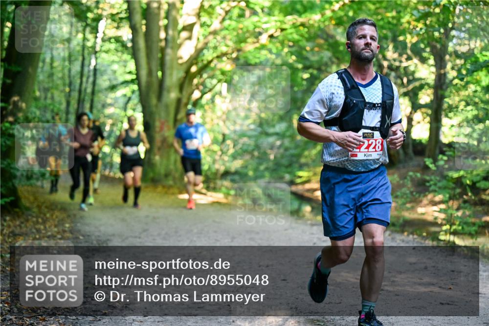 28.09.2025 - 33. Volkslauf durch das schöne Alstertal Dr. Thomas Lammeyer http://msf.ph/oto/8955048 28.09.2025 10:40:35 Laufen 228 meine-sportfotos.de