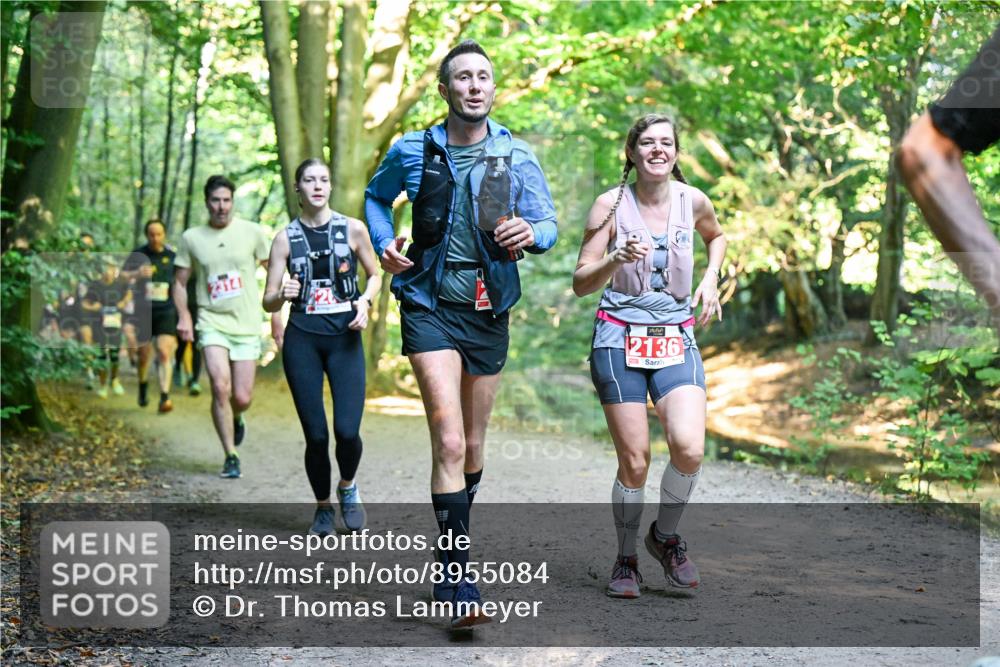 28.09.2025 - 33. Volkslauf durch das schöne Alstertal Dr. Thomas Lammeyer http://msf.ph/oto/8955084 28.09.2025 10:40:41 Laufen 2136 meine-sportfotos.de