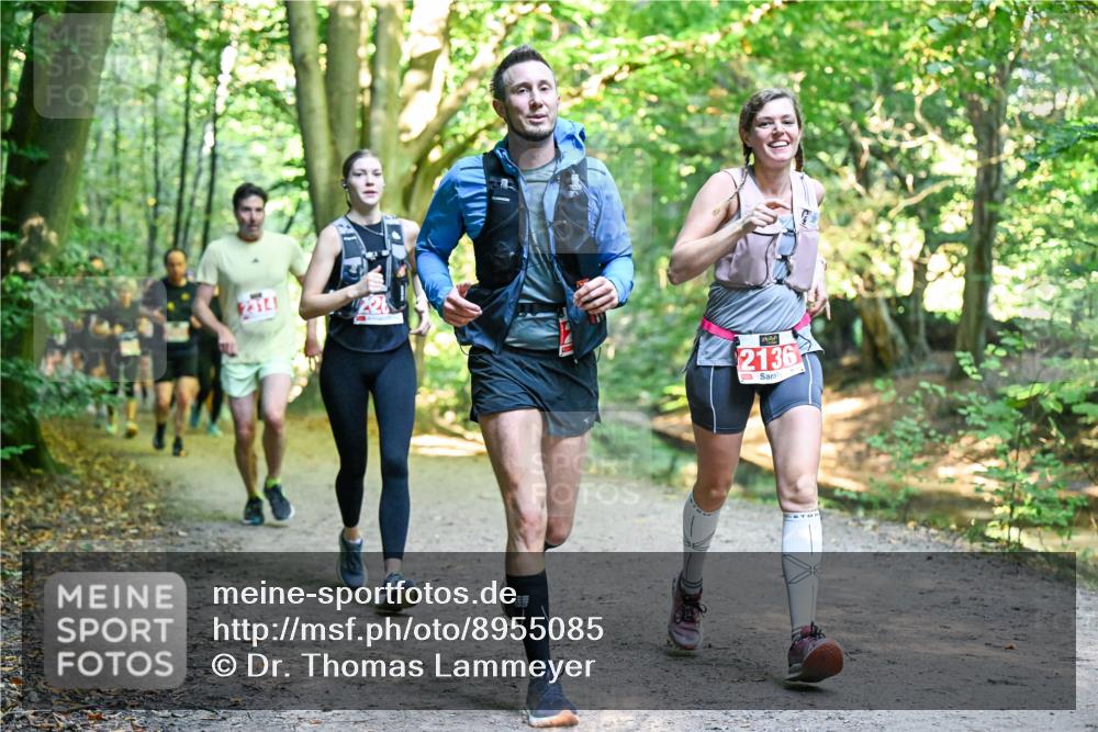 28.09.2025 - 33. Volkslauf durch das schöne Alstertal Dr. Thomas Lammeyer http://msf.ph/oto/8955085 28.09.2025 10:40:41 Laufen 2136 meine-sportfotos.de