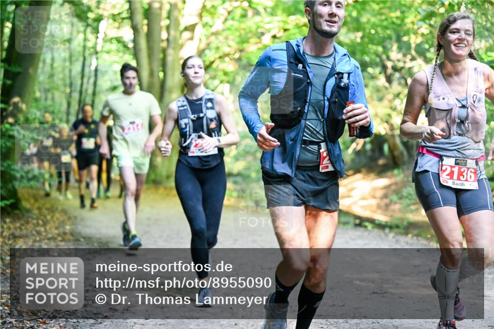 28.09.2025 - 33. Volkslauf durch das schöne Alstertal Dr. Thomas Lammeyer http://msf.ph/oto/8955090 28.09.2025 10:40:41 Laufen 2136 meine-sportfotos.de
