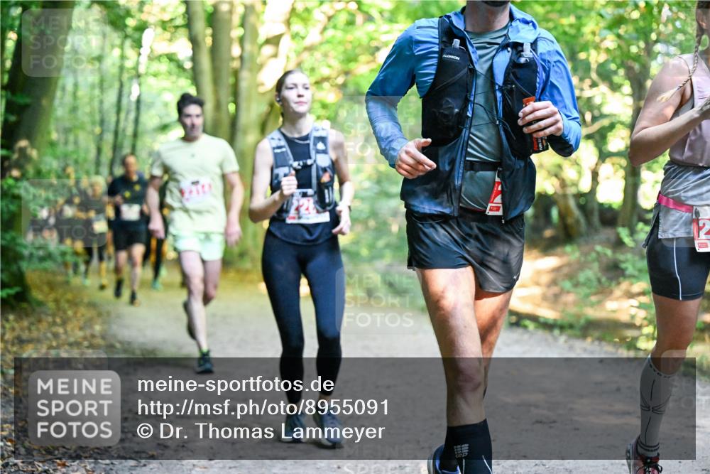 28.09.2025 - 33. Volkslauf durch das schöne Alstertal Dr. Thomas Lammeyer http://msf.ph/oto/8955091 28.09.2025 10:40:41 Laufen 12 meine-sportfotos.de