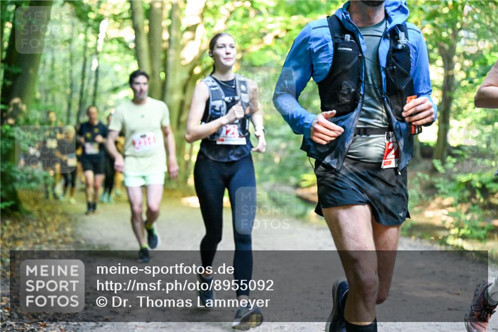 28.09.2025 - 33. Volkslauf durch das schöne Alstertal Dr. Thomas Lammeyer http://msf.ph/oto/8955092 28.09.2025 10:40:42 Laufen  meine-sportfotos.de
