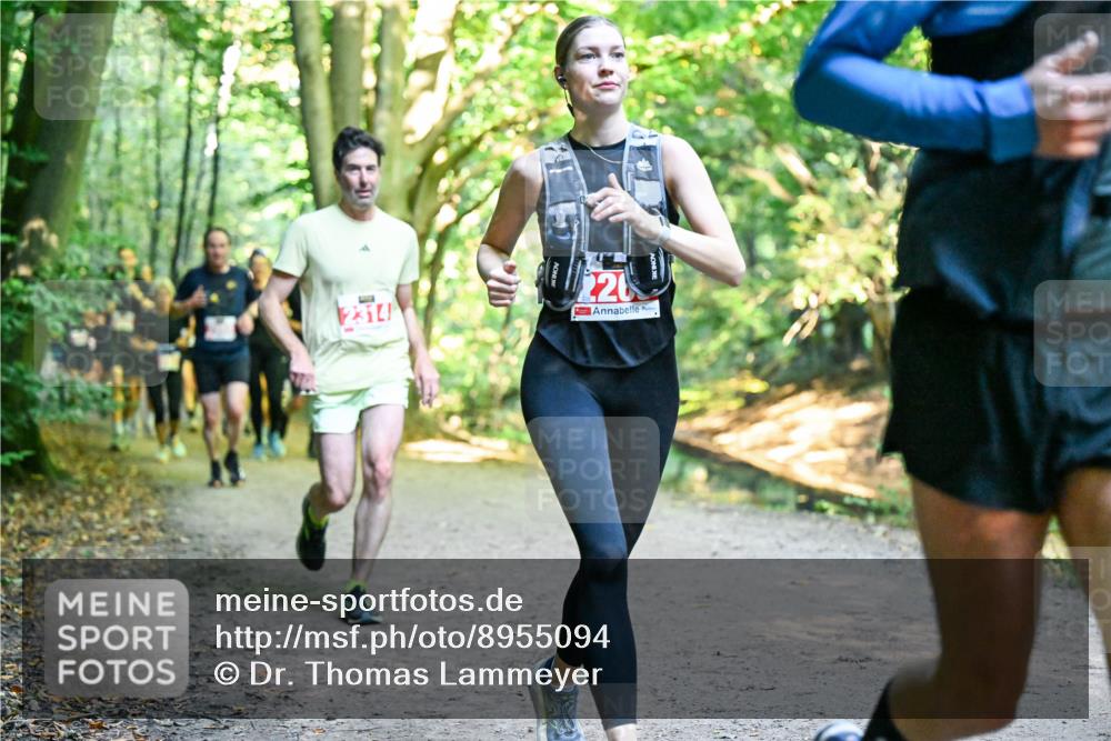 28.09.2025 - 33. Volkslauf durch das schöne Alstertal Dr. Thomas Lammeyer http://msf.ph/oto/8955094 28.09.2025 10:40:42 Laufen 2314, 220 meine-sportfotos.de