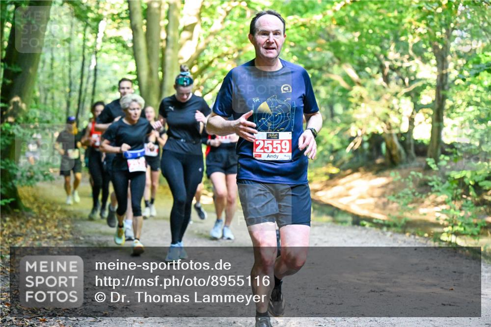 28.09.2025 - 33. Volkslauf durch das schöne Alstertal Dr. Thomas Lammeyer http://msf.ph/oto/8955116 28.09.2025 10:40:45 Laufen 2559 meine-sportfotos.de