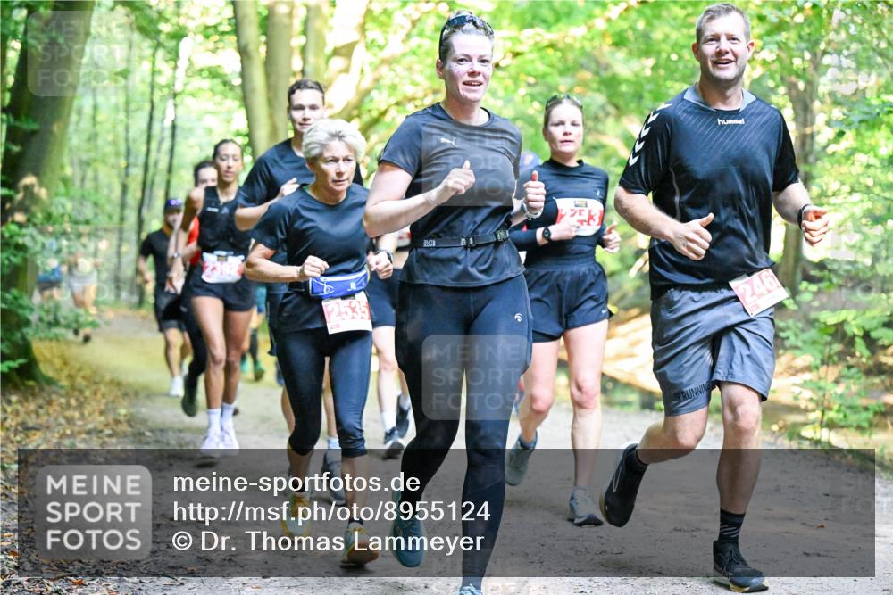 28.09.2025 - 33. Volkslauf durch das schöne Alstertal Dr. Thomas Lammeyer http://msf.ph/oto/8955124 28.09.2025 10:40:47 Laufen 80, 3, 246 meine-sportfotos.de