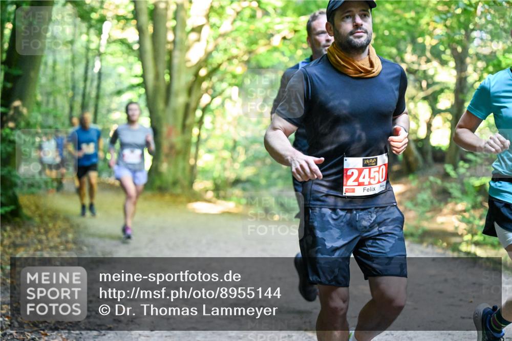 28.09.2025 - 33. Volkslauf durch das schöne Alstertal Dr. Thomas Lammeyer http://msf.ph/oto/8955144 28.09.2025 10:40:51 Laufen 2450 meine-sportfotos.de