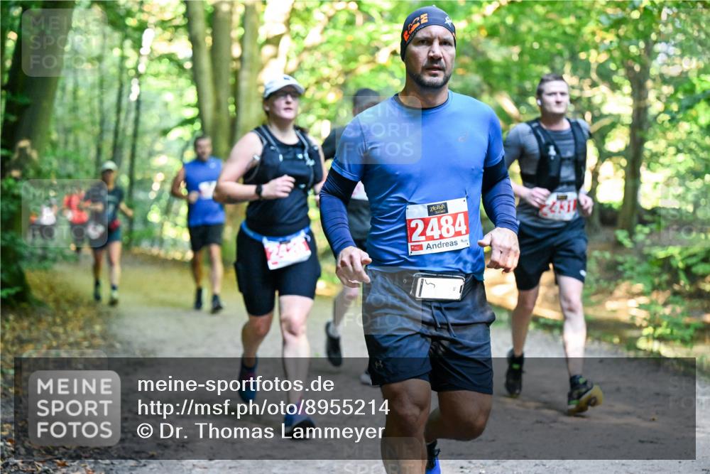 28.09.2025 - 33. Volkslauf durch das schöne Alstertal Dr. Thomas Lammeyer http://msf.ph/oto/8955214 28.09.2025 10:41:01 Laufen 2484 meine-sportfotos.de
