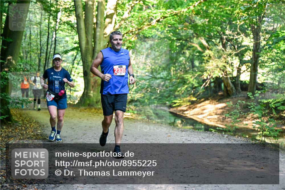 28.09.2025 - 33. Volkslauf durch das schöne Alstertal Dr. Thomas Lammeyer http://msf.ph/oto/8955225 28.09.2025 10:41:03 Laufen 2335 meine-sportfotos.de