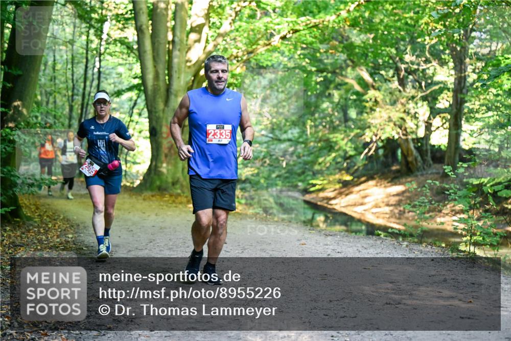 28.09.2025 - 33. Volkslauf durch das schöne Alstertal Dr. Thomas Lammeyer http://msf.ph/oto/8955226 28.09.2025 10:41:03 Laufen 2505, 2335 meine-sportfotos.de