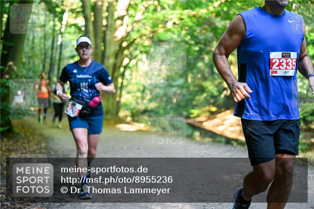 28.09.2025 - 33. Volkslauf durch das schöne Alstertal Dr. Thomas Lammeyer http://msf.ph/oto/8955236 28.09.2025 10:41:04 Laufen 2335 meine-sportfotos.de