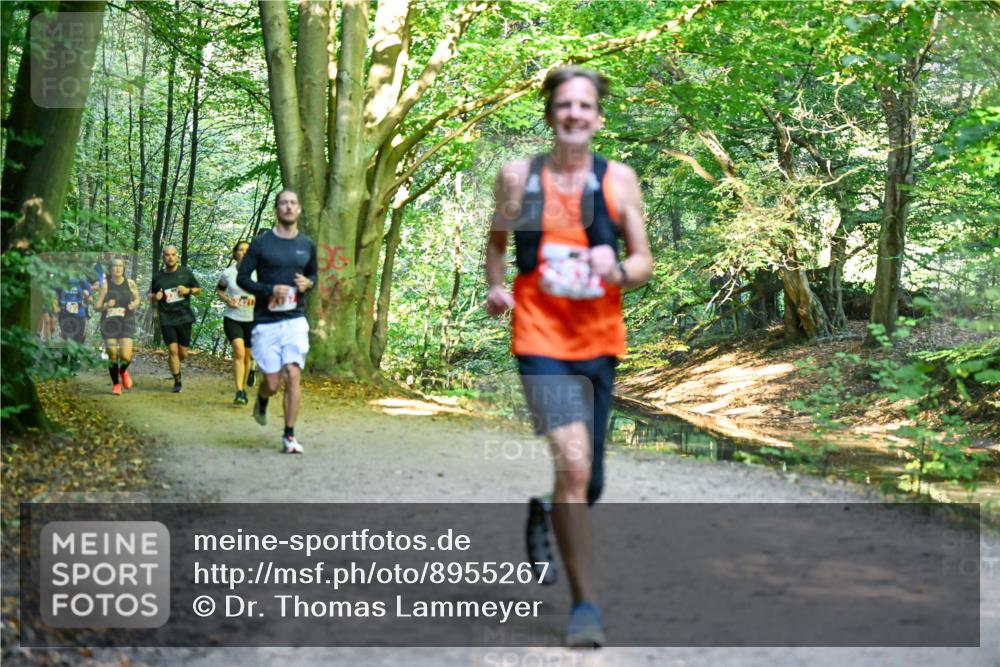 28.09.2025 - 33. Volkslauf durch das schöne Alstertal Dr. Thomas Lammeyer http://msf.ph/oto/8955267 28.09.2025 10:41:10 Laufen  meine-sportfotos.de