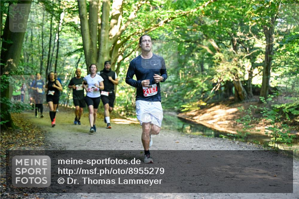 28.09.2025 - 33. Volkslauf durch das schöne Alstertal Dr. Thomas Lammeyer http://msf.ph/oto/8955279 28.09.2025 10:41:12 Laufen 2157 meine-sportfotos.de
