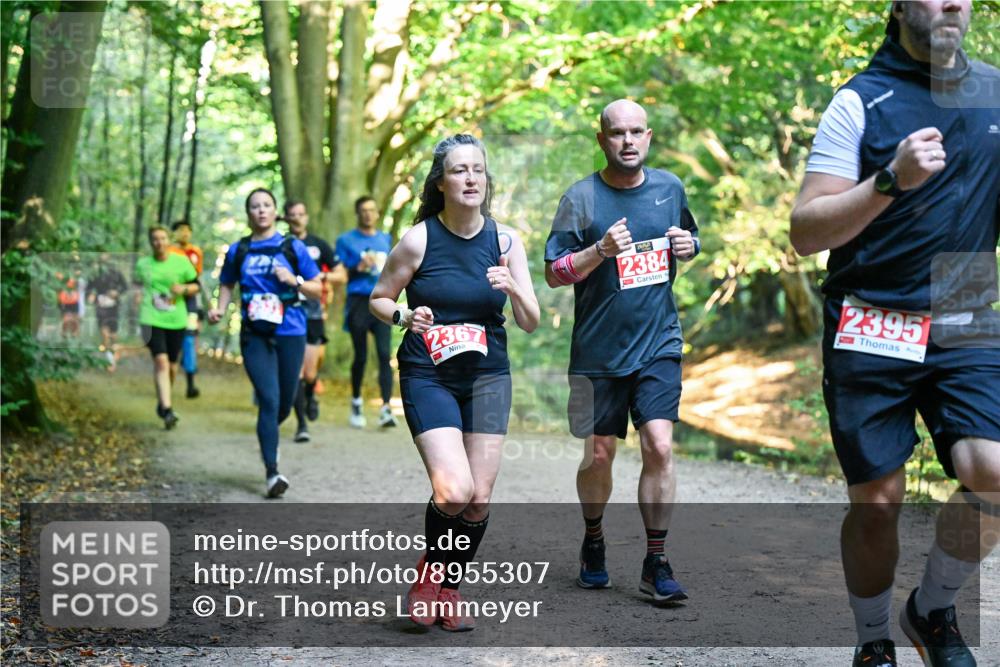 28.09.2025 - 33. Volkslauf durch das schöne Alstertal Dr. Thomas Lammeyer http://msf.ph/oto/8955307 28.09.2025 10:41:16 Laufen 2367, 2384, 2395 meine-sportfotos.de