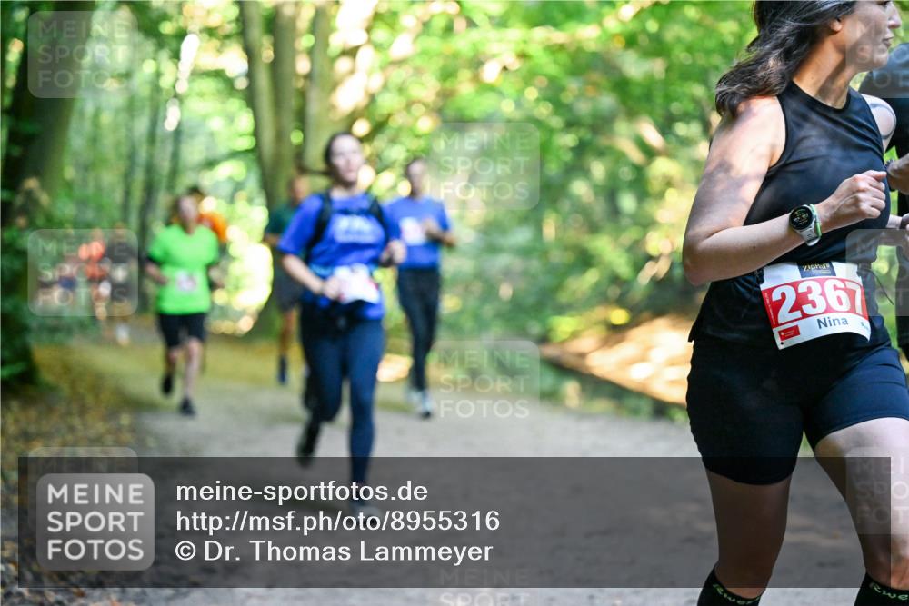 28.09.2025 - 33. Volkslauf durch das schöne Alstertal Dr. Thomas Lammeyer http://msf.ph/oto/8955316 28.09.2025 10:41:17 Laufen 2367 meine-sportfotos.de