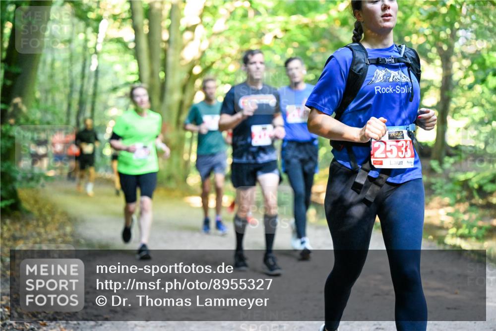 28.09.2025 - 33. Volkslauf durch das schöne Alstertal Dr. Thomas Lammeyer http://msf.ph/oto/8955327 28.09.2025 10:41:19 Laufen 2533 meine-sportfotos.de