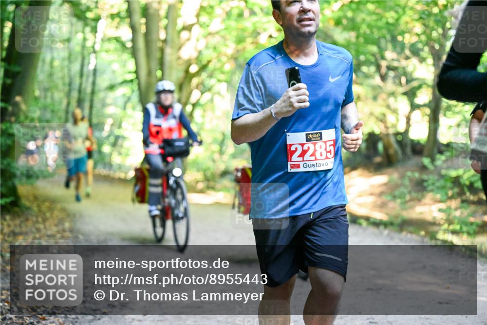 28.09.2025 - 33. Volkslauf durch das schöne Alstertal Dr. Thomas Lammeyer http://msf.ph/oto/8955443 28.09.2025 10:41:37 Laufen 2285 meine-sportfotos.de