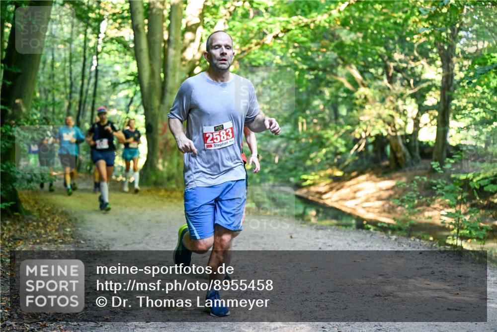 28.09.2025 - 33. Volkslauf durch das schöne Alstertal Dr. Thomas Lammeyer http://msf.ph/oto/8955458 28.09.2025 10:41:42 Laufen 2583 meine-sportfotos.de
