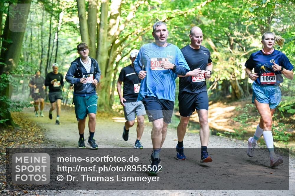 28.09.2025 - 33. Volkslauf durch das schöne Alstertal Dr. Thomas Lammeyer http://msf.ph/oto/8955502 28.09.2025 10:41:48 Laufen 20, 45, 1068 meine-sportfotos.de