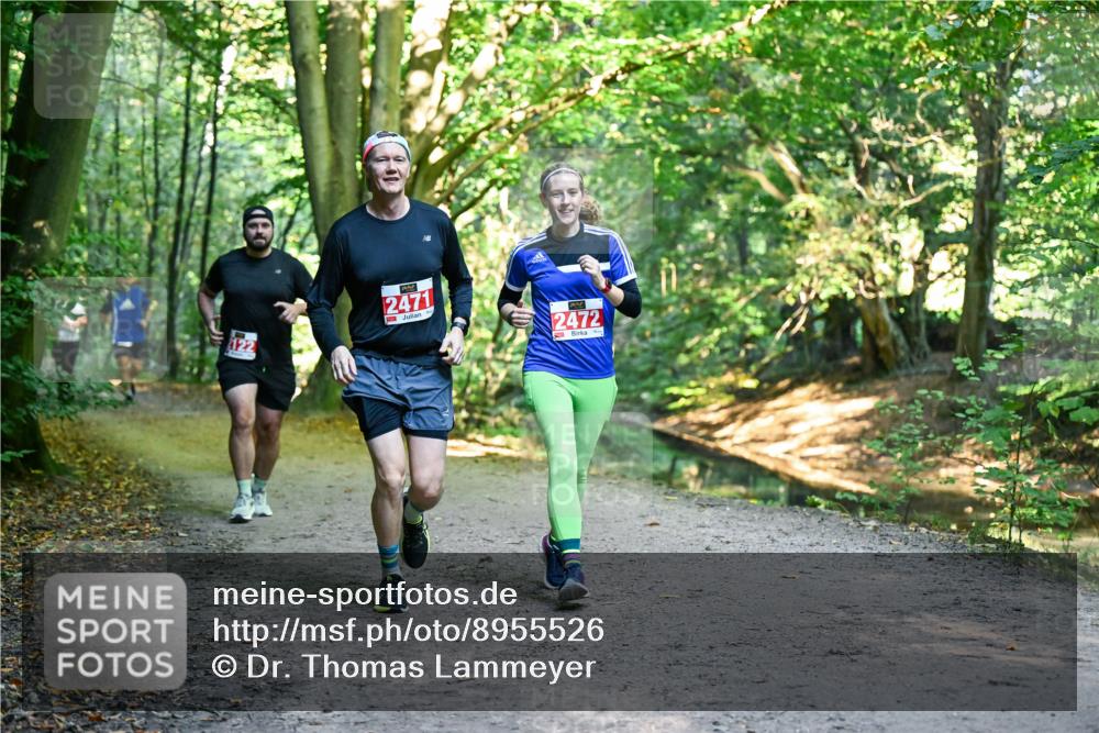 28.09.2025 - 33. Volkslauf durch das schöne Alstertal Dr. Thomas Lammeyer http://msf.ph/oto/8955526 28.09.2025 10:41:51 Laufen 122, 2471, 2472 meine-sportfotos.de