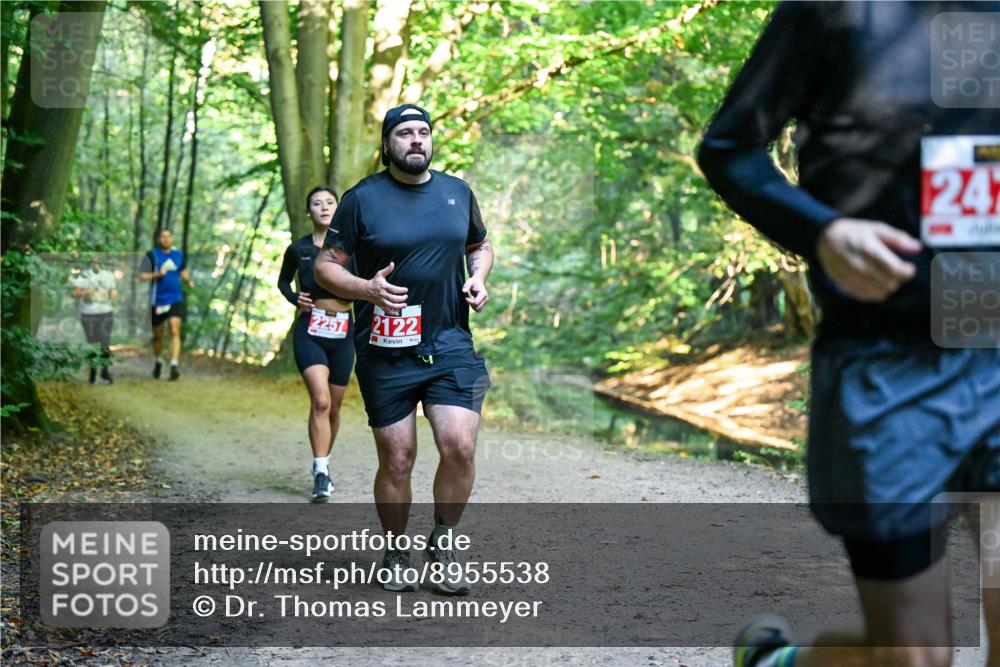 28.09.2025 - 33. Volkslauf durch das schöne Alstertal Dr. Thomas Lammeyer http://msf.ph/oto/8955538 28.09.2025 10:41:53 Laufen 24 meine-sportfotos.de