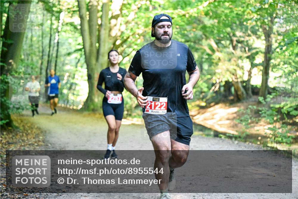 28.09.2025 - 33. Volkslauf durch das schöne Alstertal Dr. Thomas Lammeyer http://msf.ph/oto/8955544 28.09.2025 10:41:54 Laufen 2122 meine-sportfotos.de