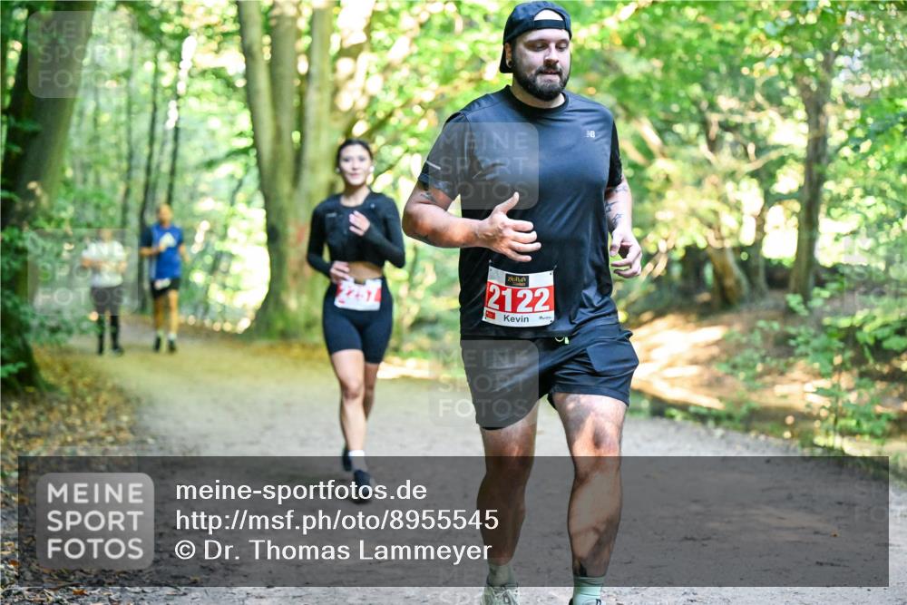 28.09.2025 - 33. Volkslauf durch das schöne Alstertal Dr. Thomas Lammeyer http://msf.ph/oto/8955545 28.09.2025 10:41:54 Laufen 2122 meine-sportfotos.de