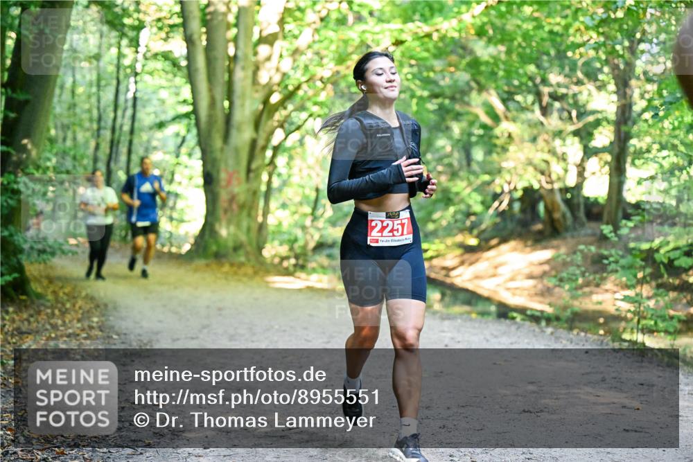 28.09.2025 - 33. Volkslauf durch das schöne Alstertal Dr. Thomas Lammeyer http://msf.ph/oto/8955551 28.09.2025 10:41:55 Laufen 2257 meine-sportfotos.de