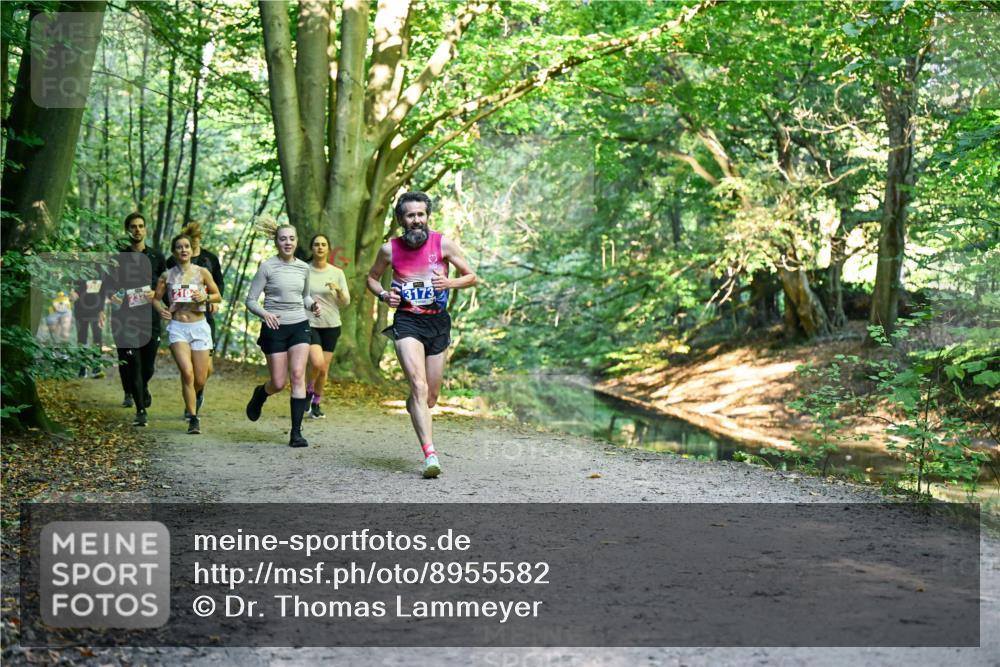 28.09.2025 - 33. Volkslauf durch das schöne Alstertal Dr. Thomas Lammeyer http://msf.ph/oto/8955582 28.09.2025 10:42:04 Laufen 3173 meine-sportfotos.de