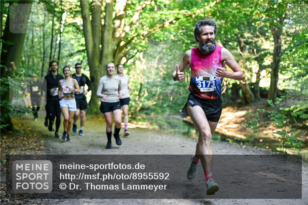 28.09.2025 - 33. Volkslauf durch das schöne Alstertal Dr. Thomas Lammeyer http://msf.ph/oto/8955592 28.09.2025 10:42:05 Laufen 3173 meine-sportfotos.de