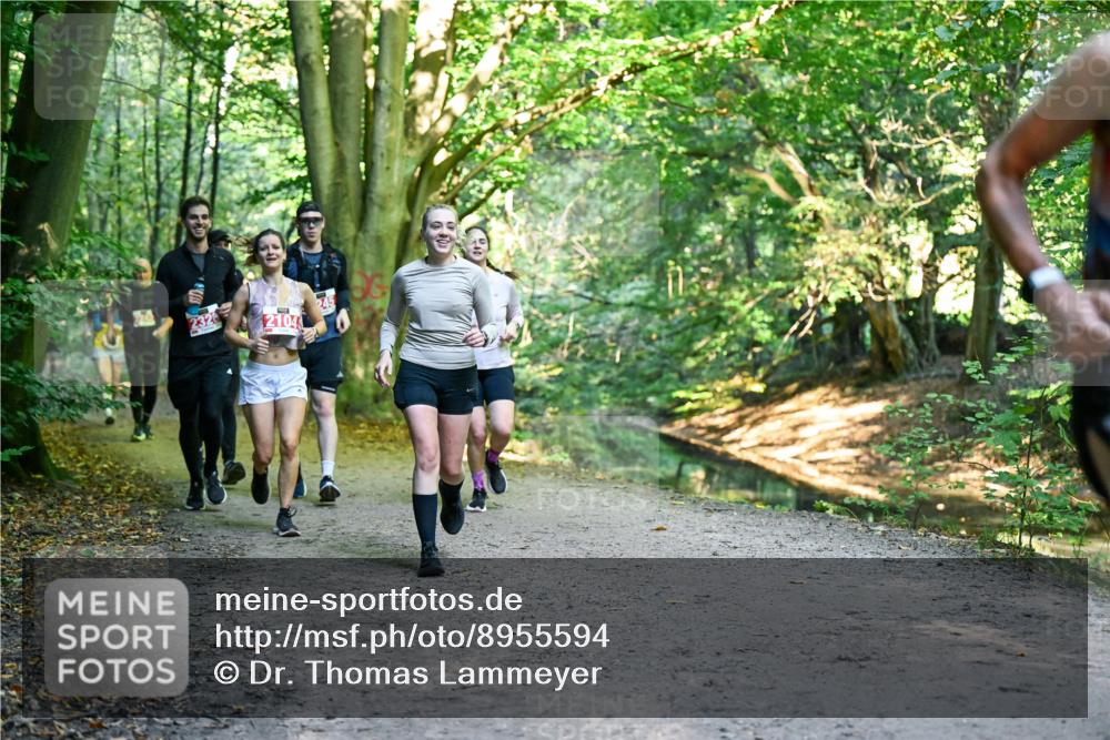 28.09.2025 - 33. Volkslauf durch das schöne Alstertal Dr. Thomas Lammeyer http://msf.ph/oto/8955594 28.09.2025 10:42:05 Laufen 232, 2104 meine-sportfotos.de