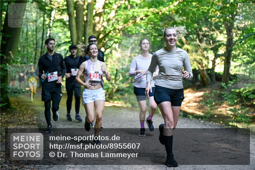 28.09.2025 - 33. Volkslauf durch das schöne Alstertal Dr. Thomas Lammeyer http://msf.ph/oto/8955607 28.09.2025 10:42:07 Laufen 2326, 2104, 10 meine-sportfotos.de