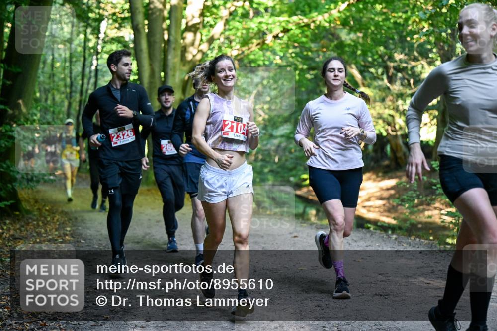 28.09.2025 - 33. Volkslauf durch das schöne Alstertal Dr. Thomas Lammeyer http://msf.ph/oto/8955610 28.09.2025 10:42:07 Laufen 2326, 2104 meine-sportfotos.de