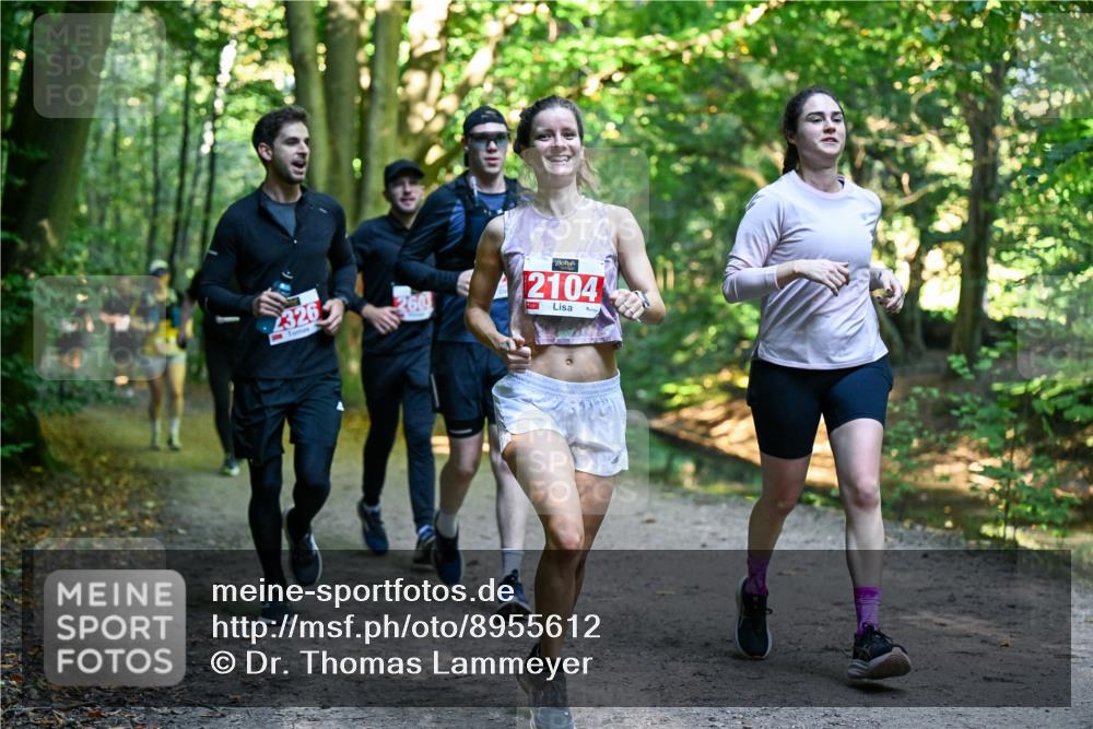 28.09.2025 - 33. Volkslauf durch das schöne Alstertal Dr. Thomas Lammeyer http://msf.ph/oto/8955612 28.09.2025 10:42:08 Laufen 2326, 2603, 2104 meine-sportfotos.de
