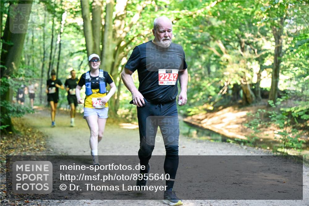 28.09.2025 - 33. Volkslauf durch das schöne Alstertal Dr. Thomas Lammeyer http://msf.ph/oto/8955640 28.09.2025 10:42:12 Laufen 2242 meine-sportfotos.de
