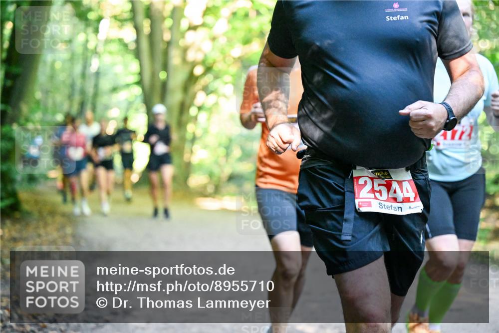 28.09.2025 - 33. Volkslauf durch das schöne Alstertal Dr. Thomas Lammeyer http://msf.ph/oto/8955710 28.09.2025 10:42:24 Laufen 2544, 4172 meine-sportfotos.de