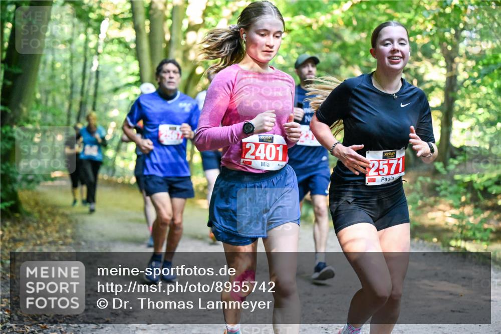 28.09.2025 - 33. Volkslauf durch das schöne Alstertal Dr. Thomas Lammeyer http://msf.ph/oto/8955742 28.09.2025 10:42:29 Laufen 2401, 2571 meine-sportfotos.de