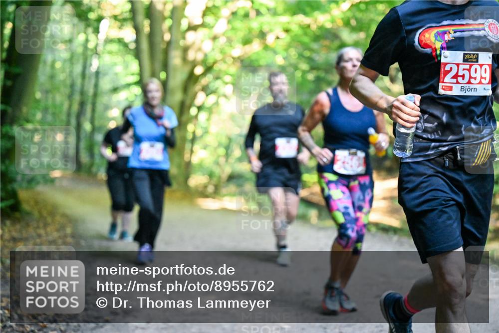 28.09.2025 - 33. Volkslauf durch das schöne Alstertal Dr. Thomas Lammeyer http://msf.ph/oto/8955762 28.09.2025 10:42:32 Laufen 1910, 2599 meine-sportfotos.de