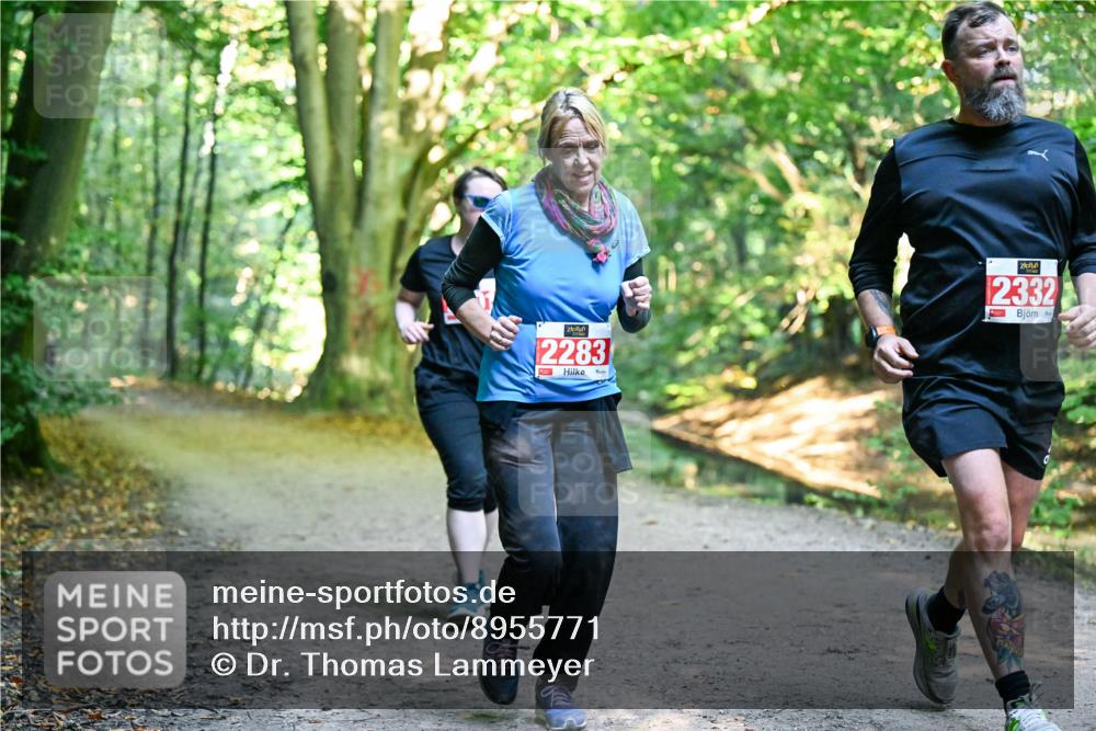 28.09.2025 - 33. Volkslauf durch das schöne Alstertal Dr. Thomas Lammeyer http://msf.ph/oto/8955771 28.09.2025 10:42:33 Laufen 2283, 2332 meine-sportfotos.de