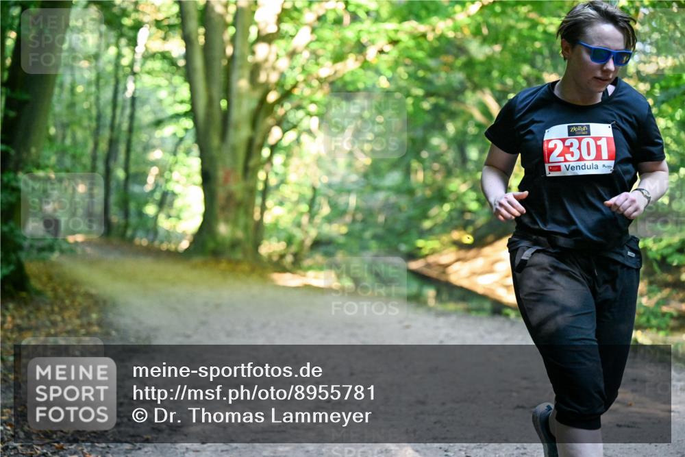 28.09.2025 - 33. Volkslauf durch das schöne Alstertal Dr. Thomas Lammeyer http://msf.ph/oto/8955781 28.09.2025 10:42:35 Laufen 2301 meine-sportfotos.de