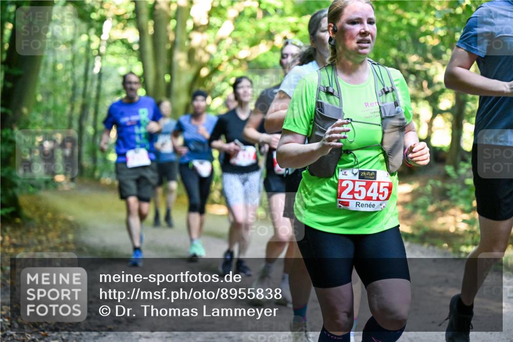 28.09.2025 - 33. Volkslauf durch das schöne Alstertal Dr. Thomas Lammeyer http://msf.ph/oto/8955838 28.09.2025 10:42:52 Laufen 2545 meine-sportfotos.de
