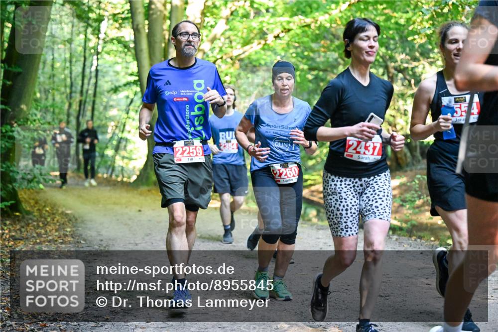 28.09.2025 - 33. Volkslauf durch das schöne Alstertal Dr. Thomas Lammeyer http://msf.ph/oto/8955845 28.09.2025 10:42:53 Laufen  meine-sportfotos.de
